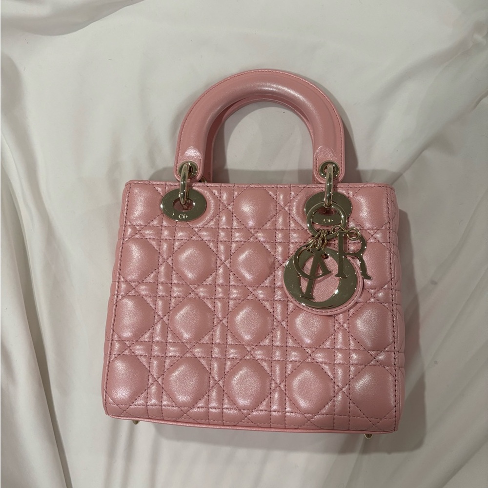 Small iridescent pink lady Dior